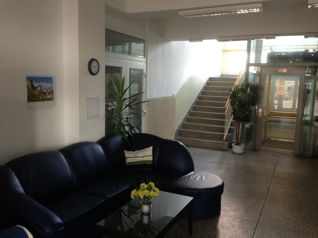 Hotel Prim Bratislava Buitenkant foto